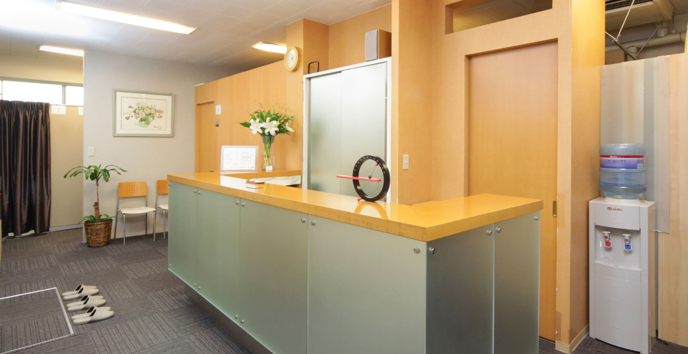 DCC東京 受付 ディスクワーカーケアセンター東京